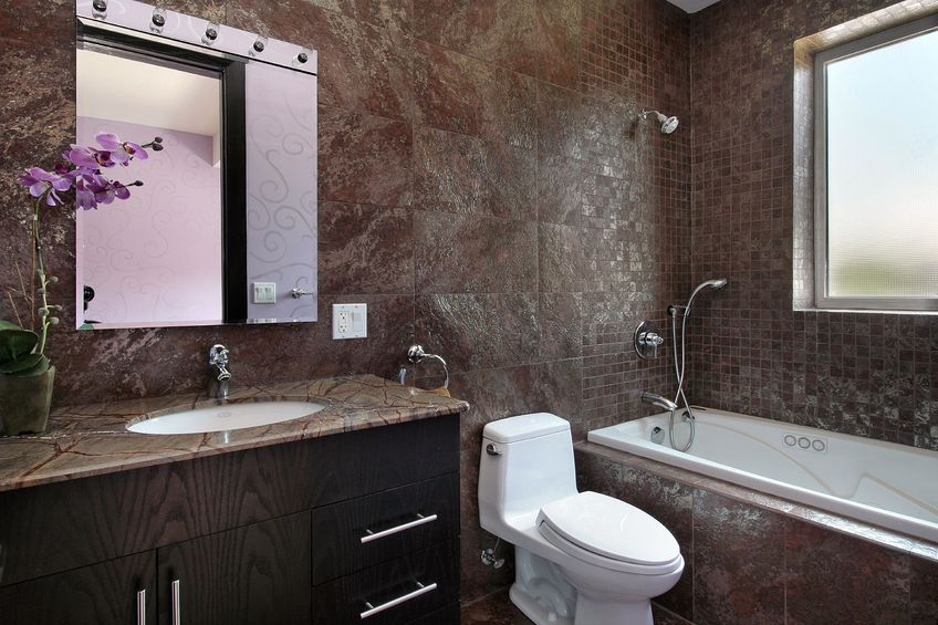 Transform Your Bathroom with Trusted Bathtub Refinishing Contractors Waukesha Homeowners Recommend