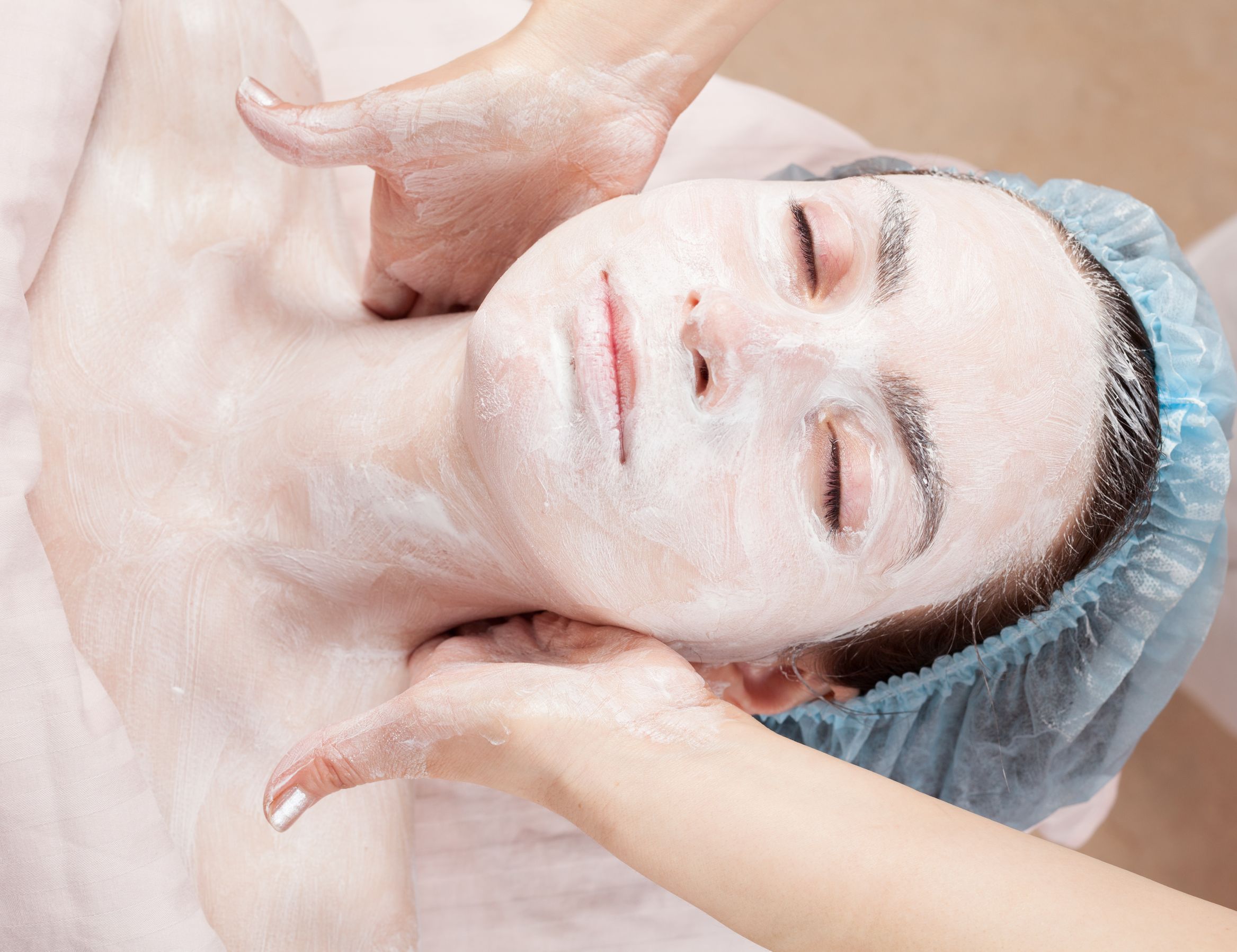 Is Getting a HydraFacial Spa Good For Skin?